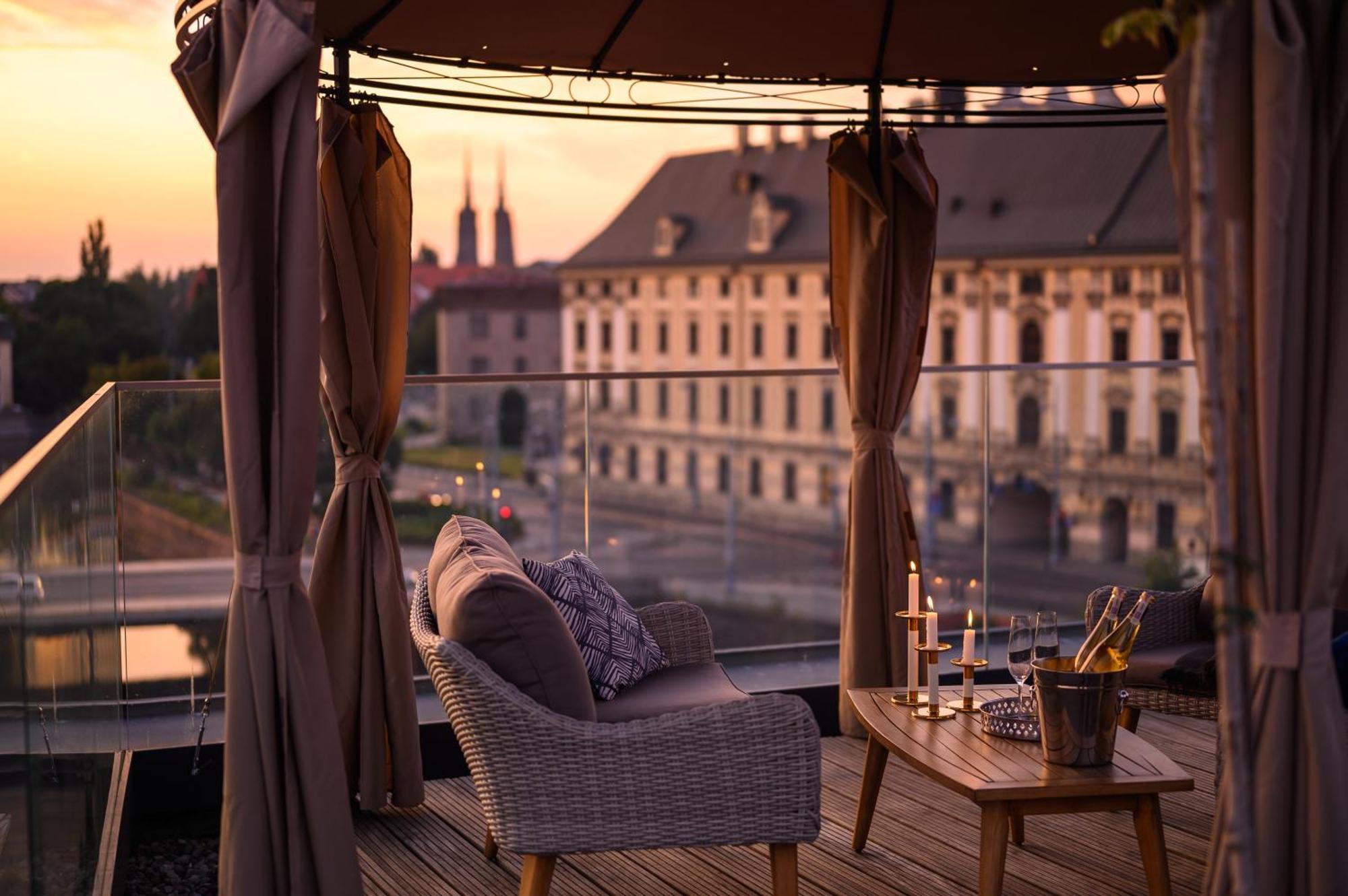 Aparthotel Inqse Wroclaw Marina Extérieur photo
